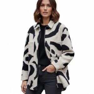 Maison D'Amelie Black & Cream Full Zip Geometric Print Lined Shacket Size Medium